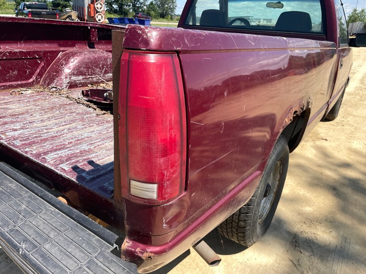 #207-•-1996-cheverloet-silverado-1500-(has-wi-title)-image-22