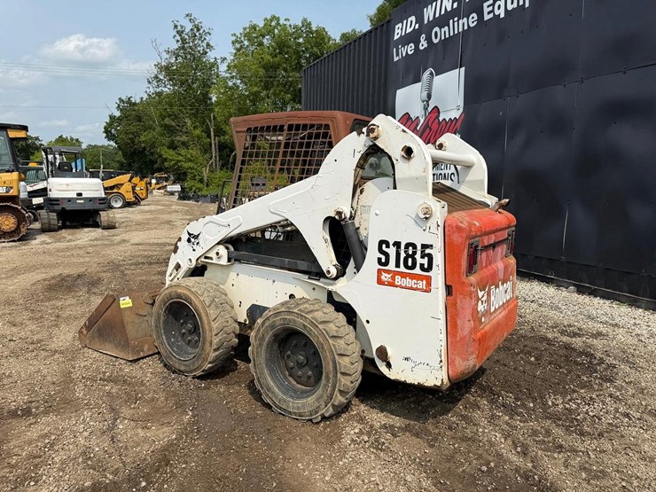 bobcat-s185-image-2