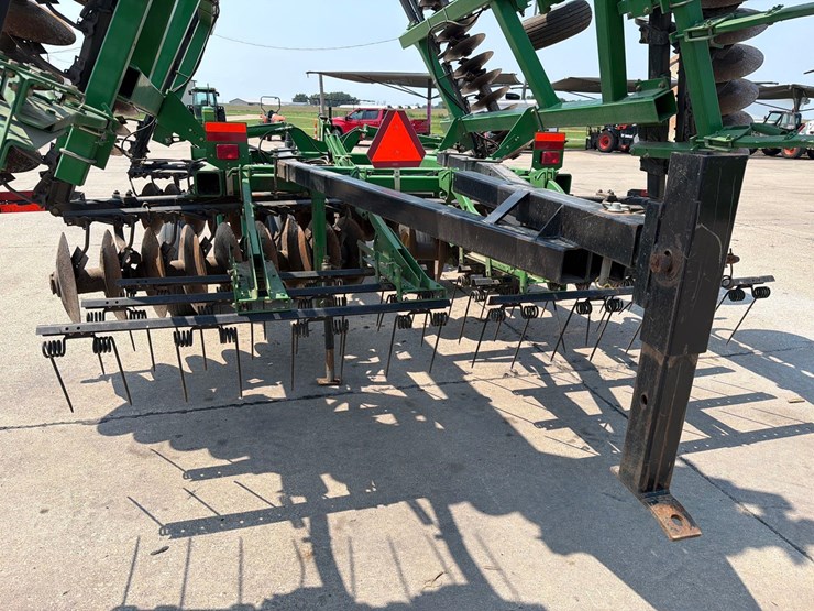 john-deere-637-image-36