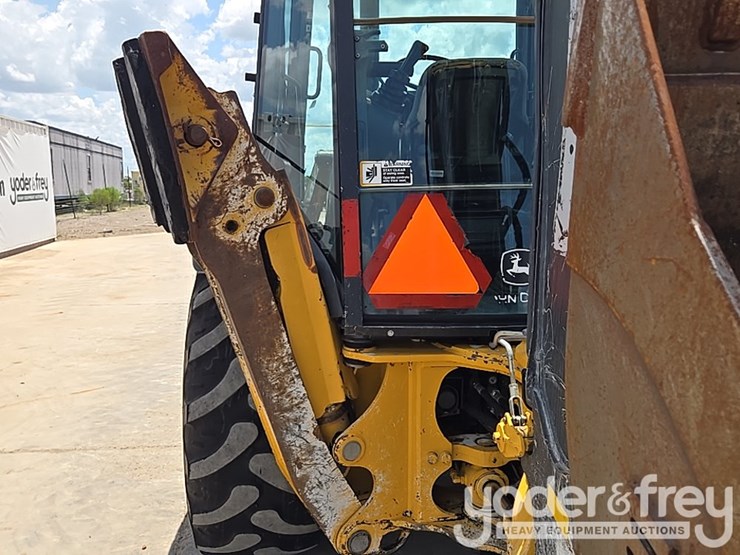 2012-deere-310sk-image-31