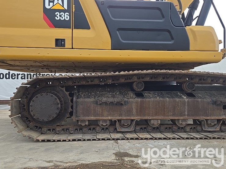 2019-caterpillar-336-image-16