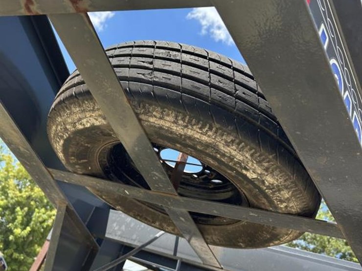 2019-gooseneck-load-trail-image-9