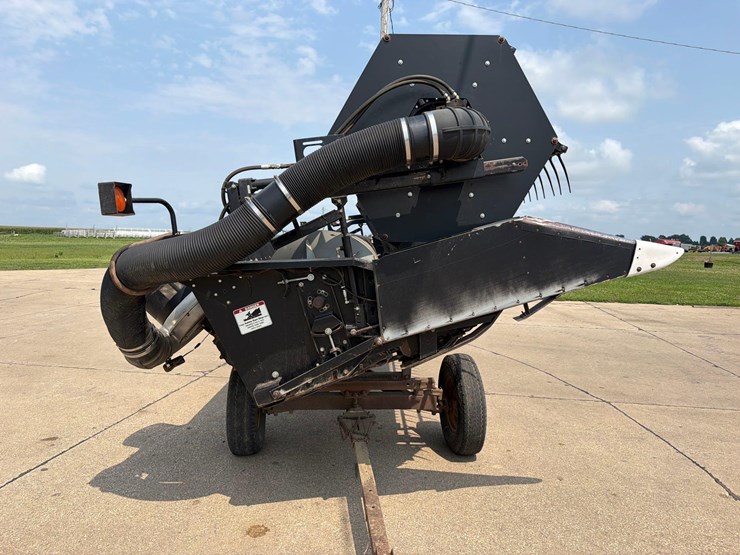agco-20ft-air-reel-bean-head-w/-cart-image-2