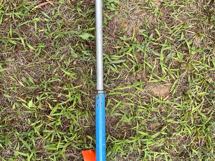 #5726-•-hand-ice-auger-image-3