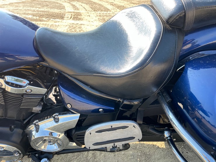 #1216-•-2013-yamaha-v-star-1300cc-motorcycle-(has-wi-title)-image-15