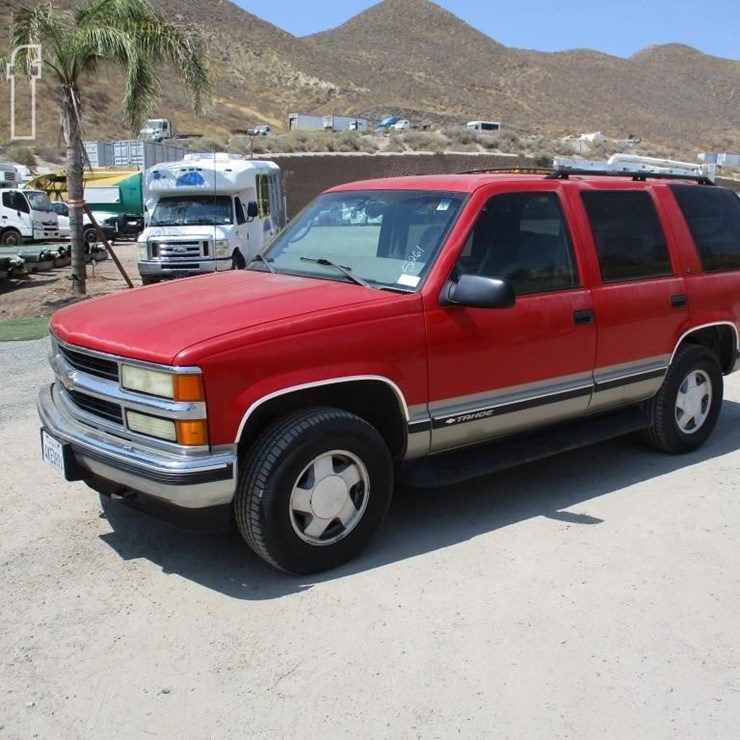 1999 CHEVROLET TAHOE