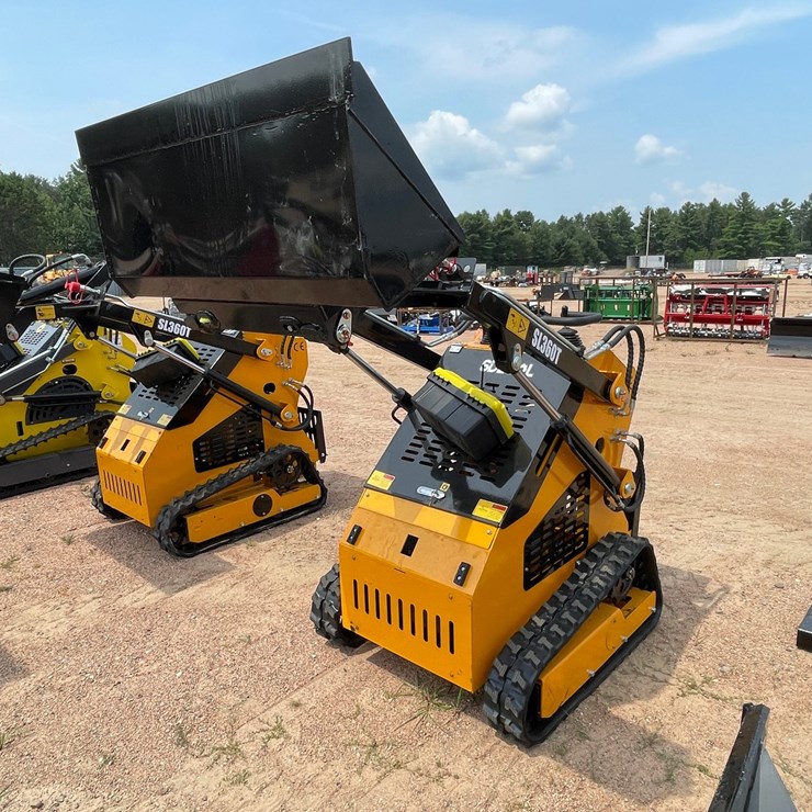#5593 • MMS MS360T Mini Tracked Skid Steer Loader (Mosinee, WI)