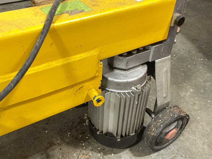 #5747-•-log-splitter-image-8