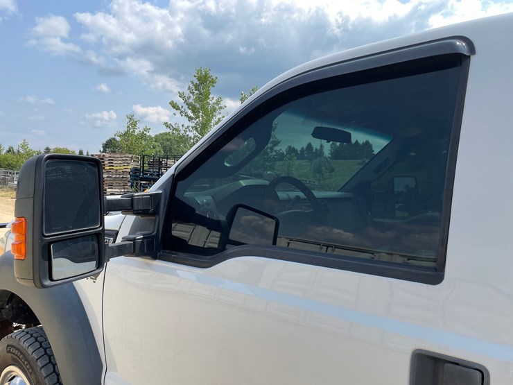2015-ford-f550-image-14