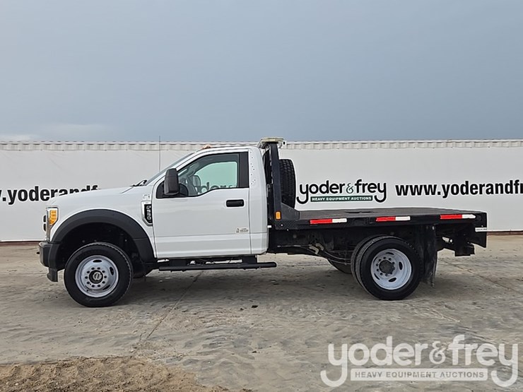 2017-ford-f550-image-2