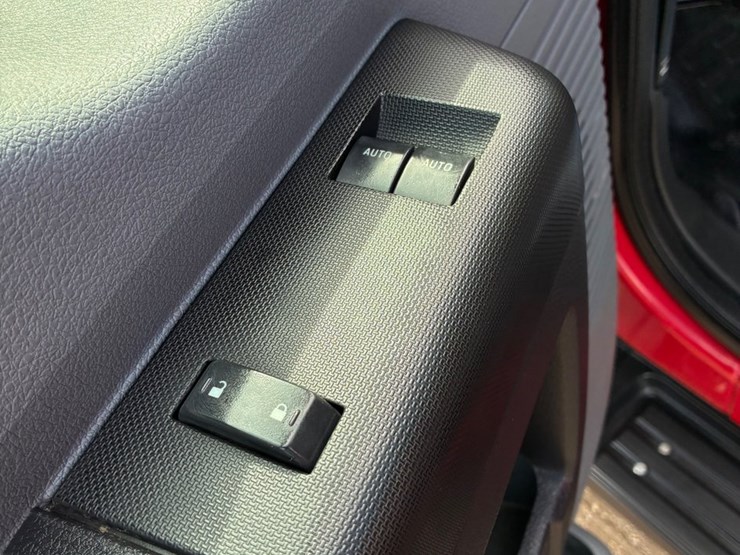 2015-ford-f550-image-12