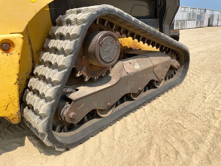2016-new-holland-c227-image-67
