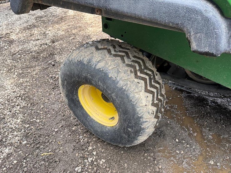 2014-john-deere-gator-tx-image-11