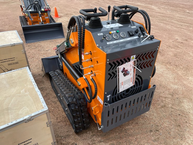 #5634-•-landhonor-mini-skid-steer-loader-me380r2-(mosinee,-wi)-image-4