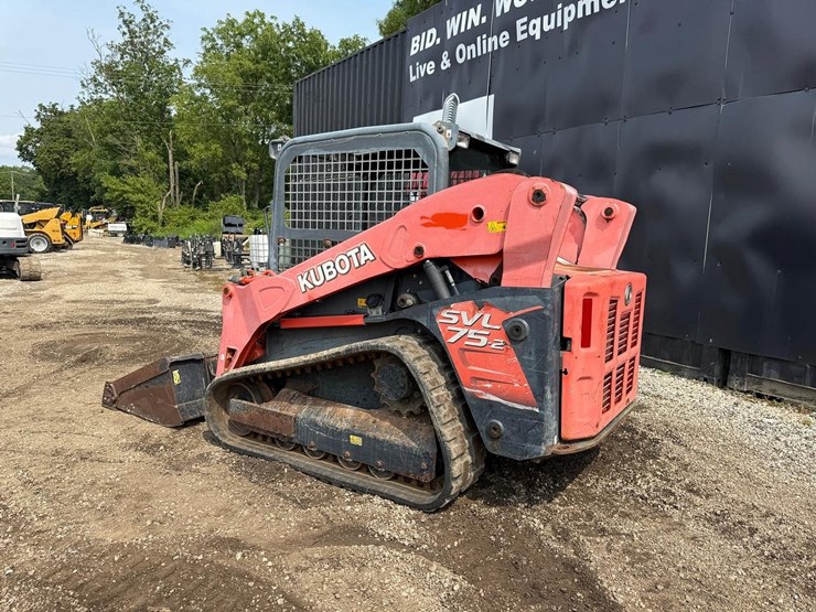 2015-kubota-svl75-2-image-2