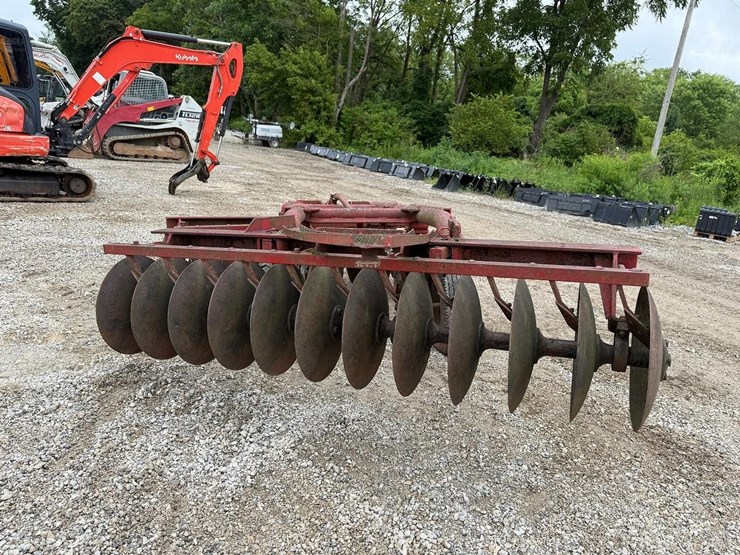 massey-ferguson-30-image-4