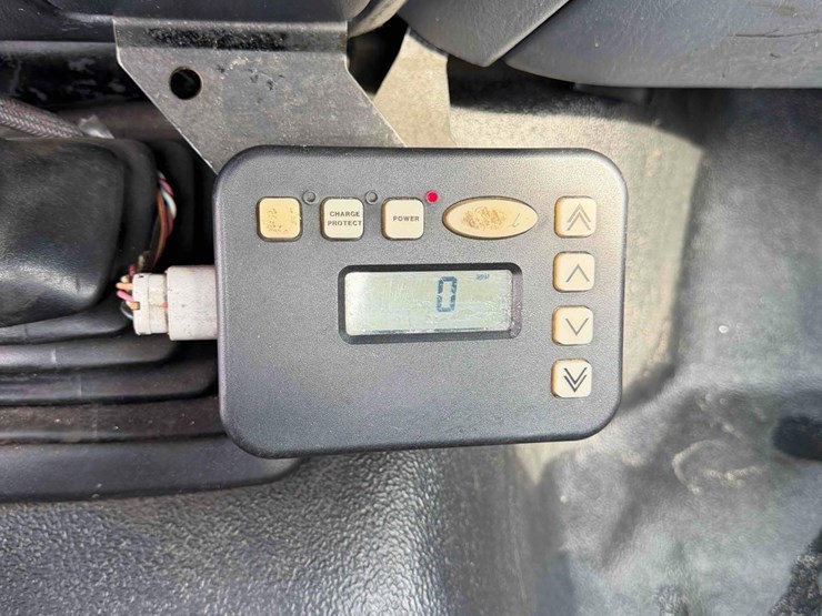 2000-ford-f550-image-32