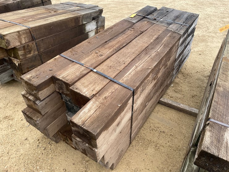 #3622-•-bundle-of-used-guard-rail-posts-image-4