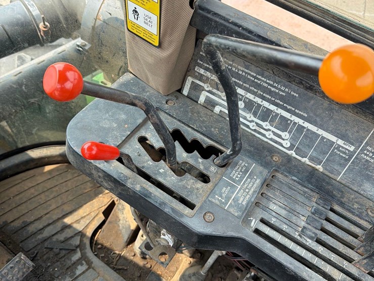 john-deere-8560-image-48