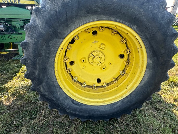 john-deere-4850-image-17