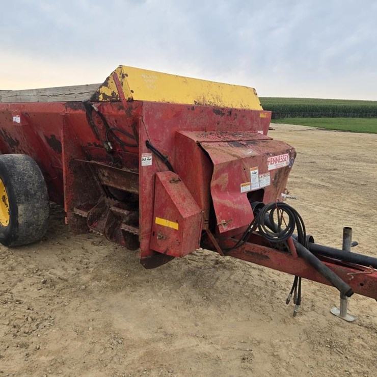 NEW HOLLAND 3110