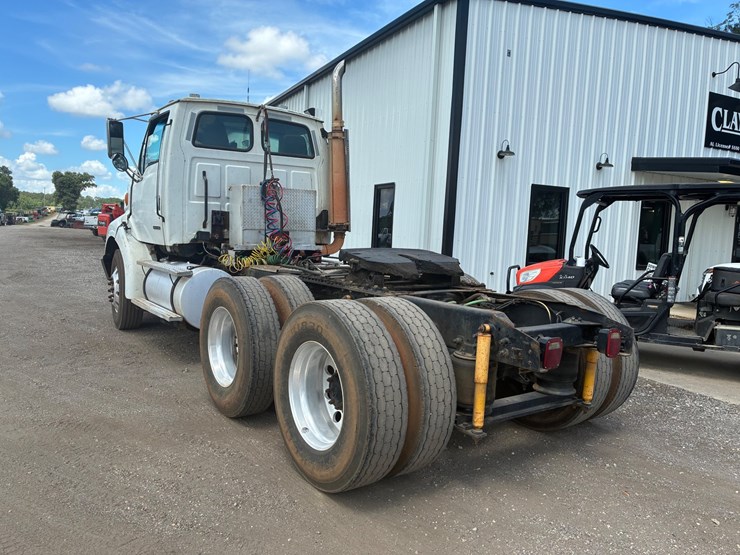 2000-caterpillar-c13-image-4