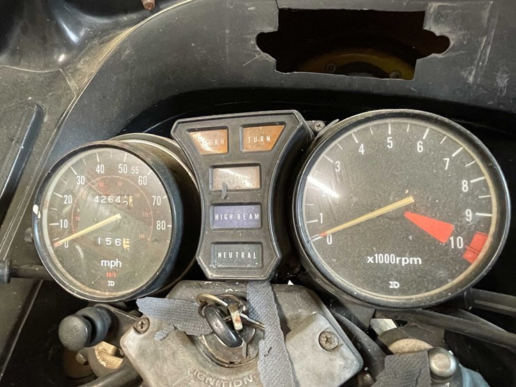 #5705-•-1981-honda-cb-750-custom-(title-in-delay)-image-9