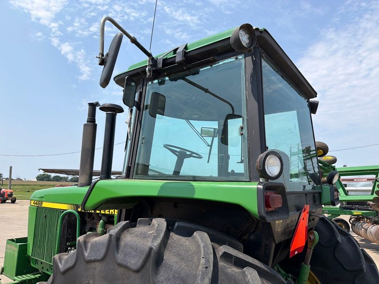 john-deere-4450-image-13