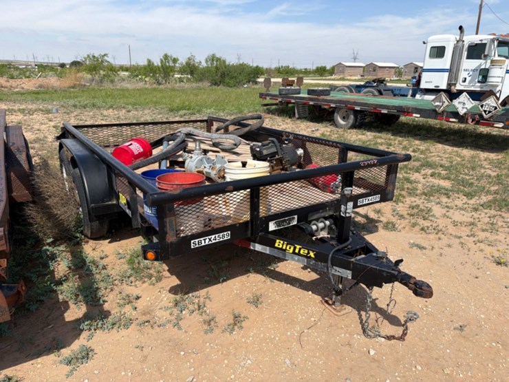 2015-big-tex-t/a-utility-trailer-image-2