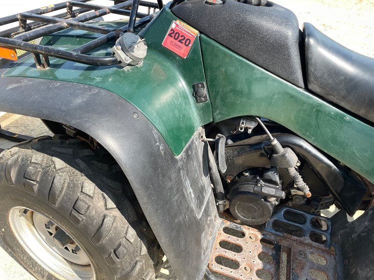 #1231-•-2000-arctic-cat-4-wheeler-with-5'-moose-plow-image-13