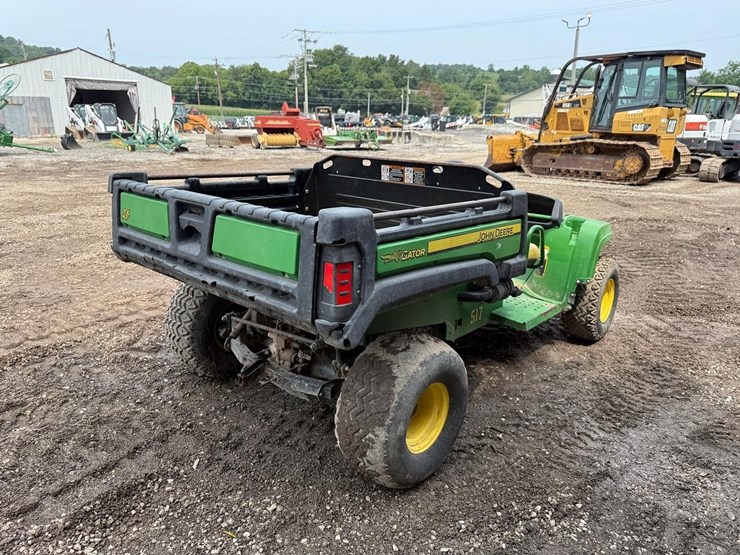2014-john-deere-gator-tx-image-4