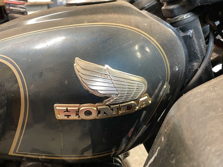 #5705-•-1981-honda-cb-750-custom-(title-in-delay)-image-7