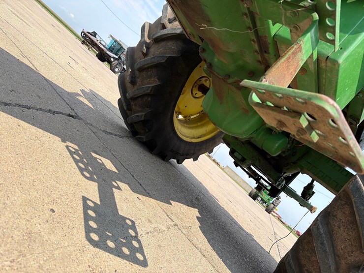 john-deere-4030-image-27