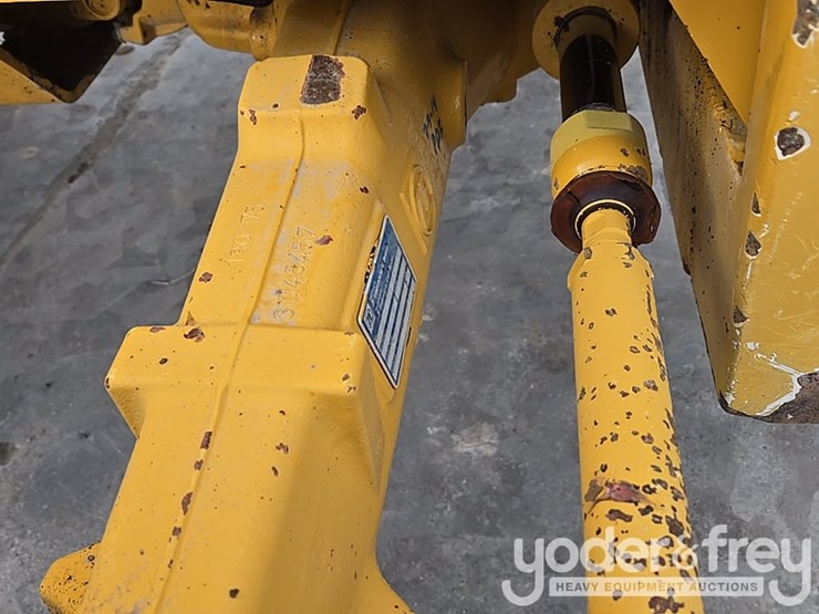 2014-deere-310sk-image-28
