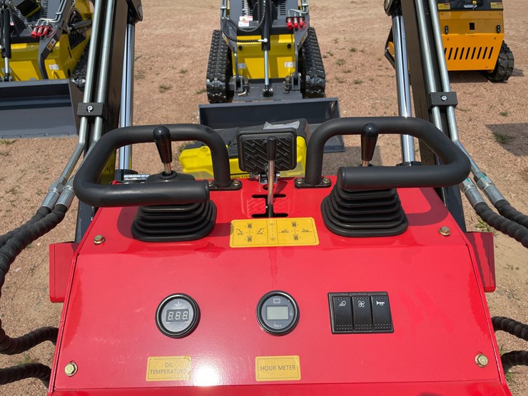 #5596-•-mms-sl-323tz-mini-skid-steer-loader-(mosinee,-wi)-image-22