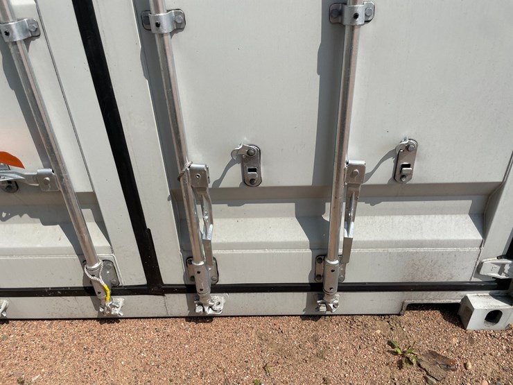 #5643-•-40'-high-cube-multi-door-container-(mosinee,-wi)-image-11