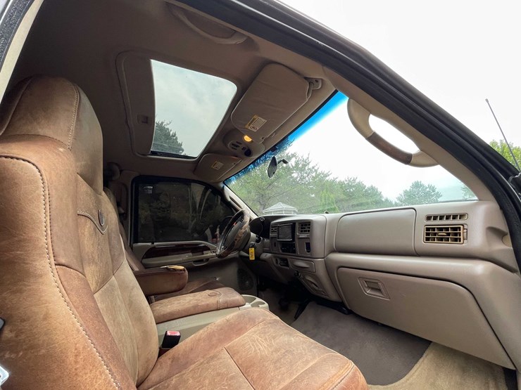 #5703-•-2004-king-ranch-ford-(has-wi-title)-image-92
