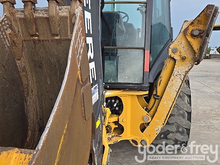 2014-deere-310sk-image-37