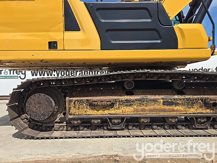 2019-caterpillar-336-image-16