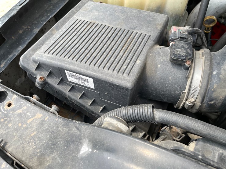 2003-chevrolet-silverado-2500hd-image-105