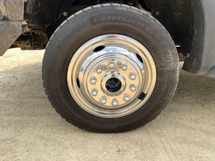 2015-ford-f550-image-82