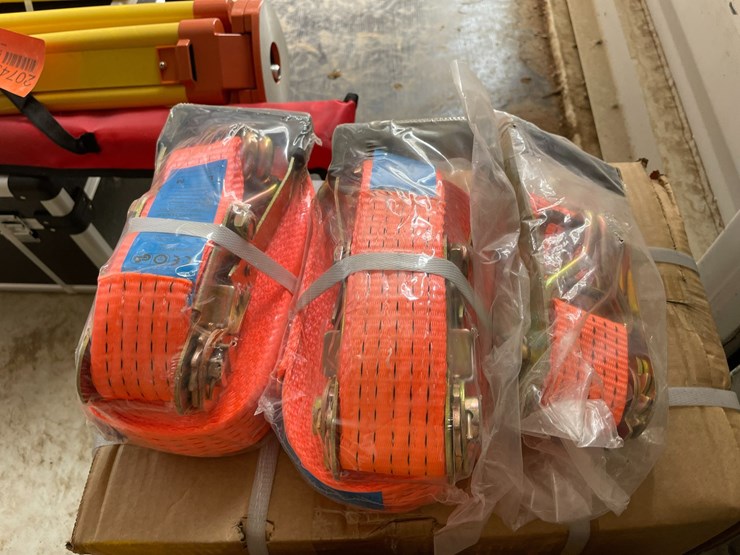 #10641-•-(42)-ratchet-straps-(mosinee,-wi)-image-6