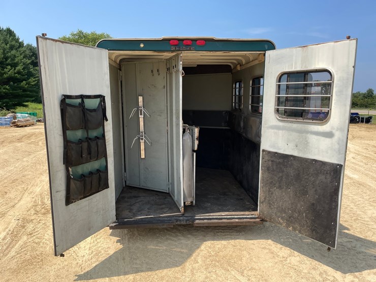 #103-•-1998-trailet-2-horse-trailer-with-overnight-package-(has-wi-title)-image-71