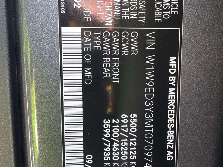 2021-mercedes-benz-sprinter-4500-image-4
