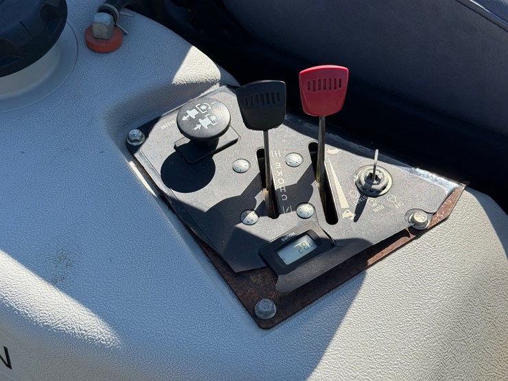 #103-•-xmrk-60”-zero-turn-25hp-image-11