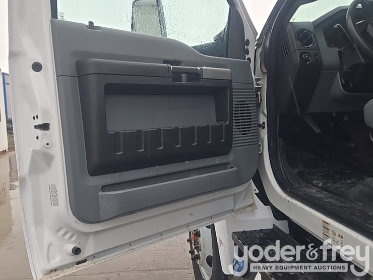 2019-ford-f750-image-41