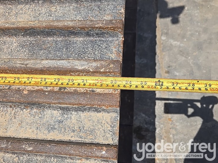 2016-caterpillar-336fl-image-19