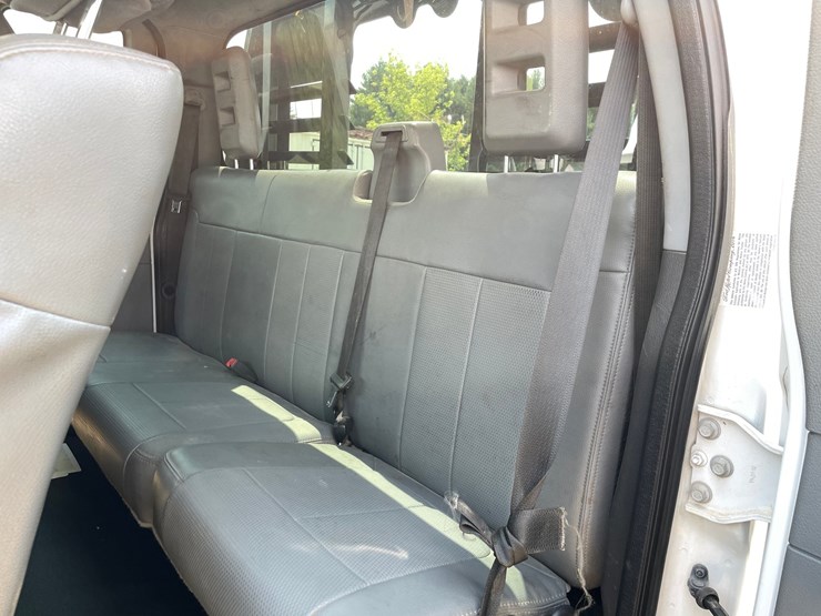 2015-ford-f550-image-51
