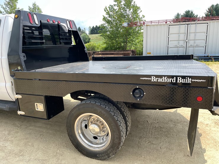 2015-ford-f550-image-68