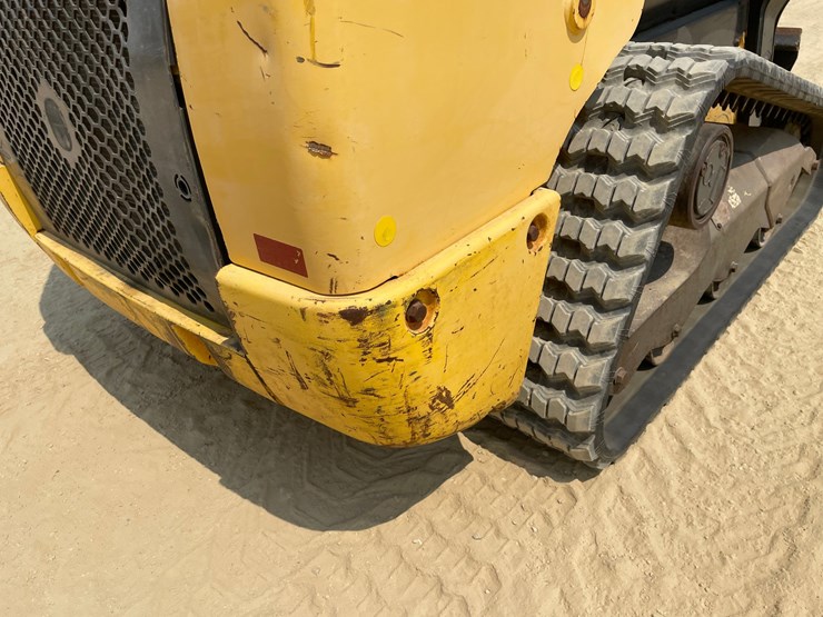 2016-new-holland-c227-image-22